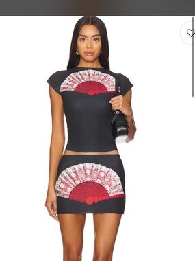 Black Crop Top with Red Fan Graphic